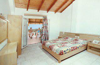 Hotel Silver And Annexe (adults Only) 2*