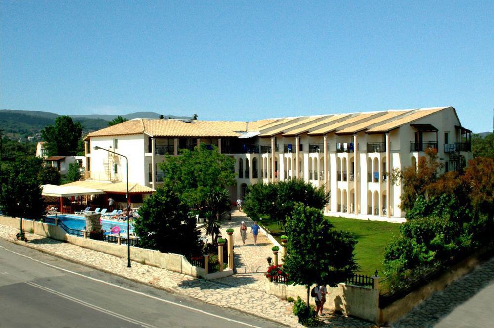 Hotel Silver And Annexe (adults Only) Roda (Corfu)